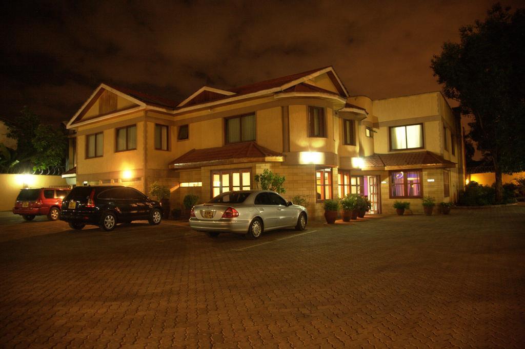 ניירובי Osinkirri Hotel Kilimani מראה חיצוני תמונה